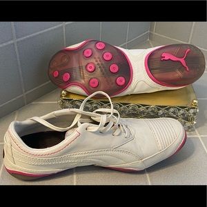 Women’s White/Pink Puma Size 10